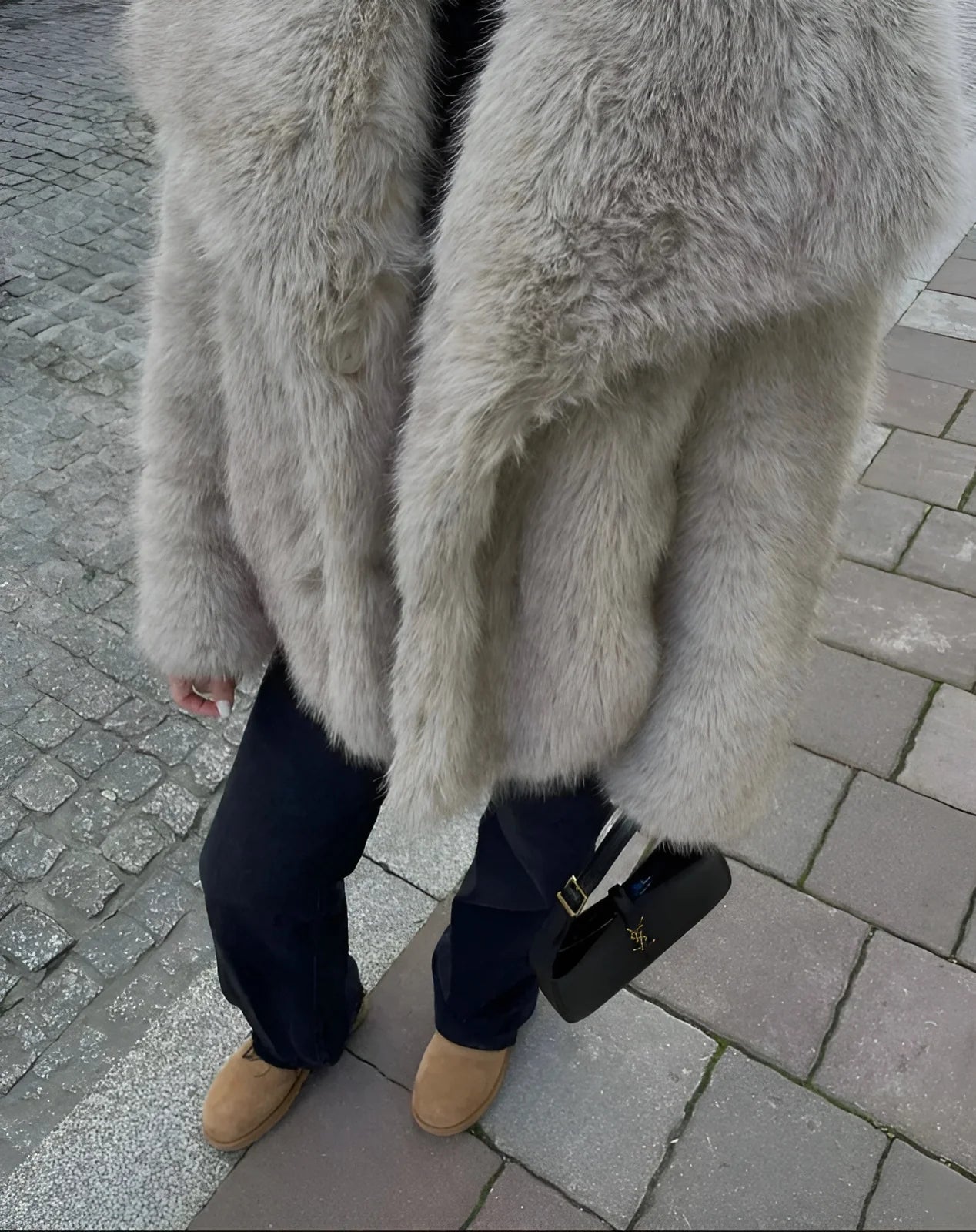 Lexi Fluffy Fur Jas | Dames jas van luxe faux fur met relaxed fit