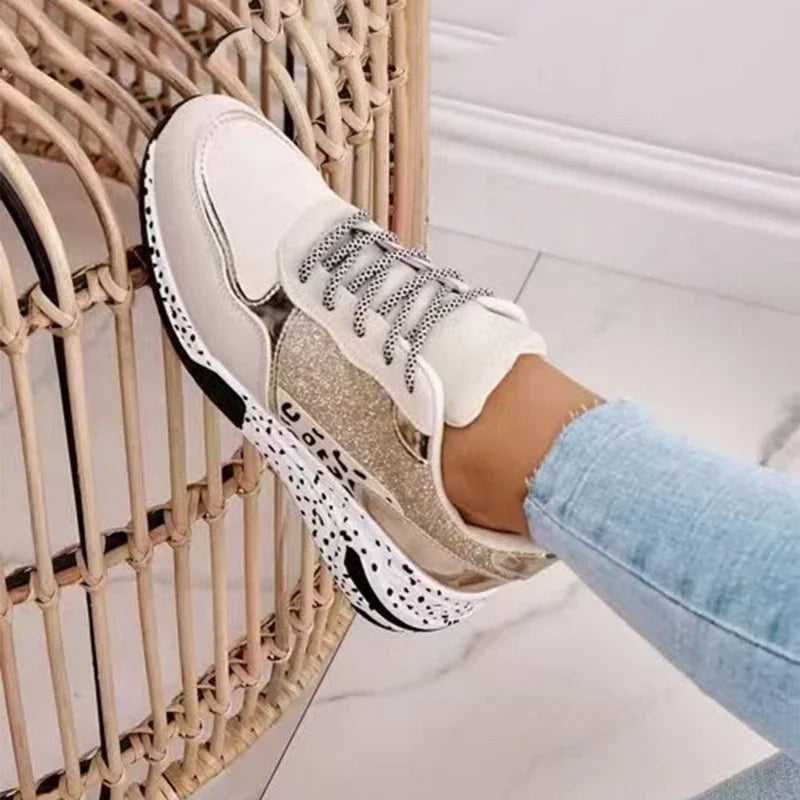 Babine | Dames Sneakers – Lichtgewicht Platform Sneakers met Ademend Mesh en T-Strap Design