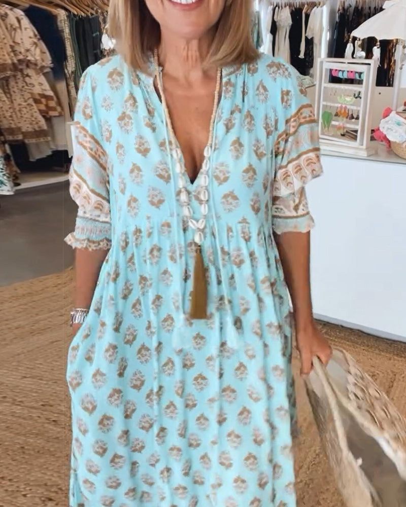 Betje | Dames Maxi Jurk met Boho Print en V-Hals – Flowy Zomerjurk met 3/4 Mouwen