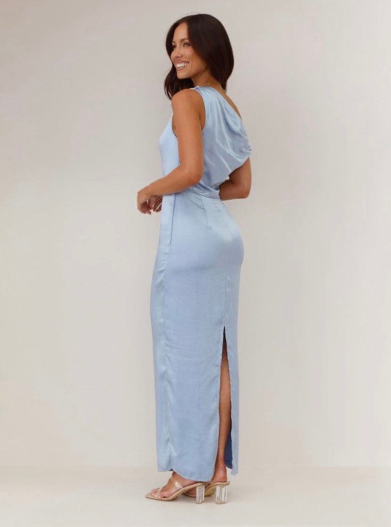 Doina | Dames Bodycon Midi Jurk - One-Shoulder, Luxe Glanzende Stof, Drapage Detail