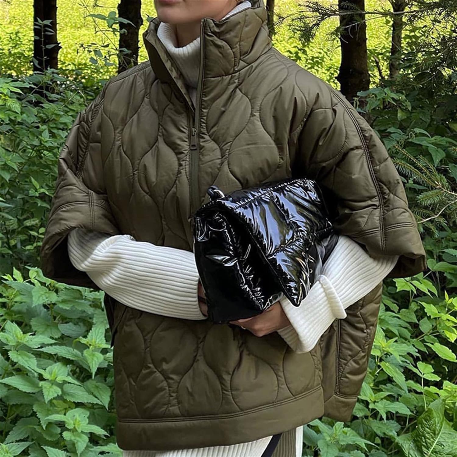Oversized poncho-jas | Gewatteerde damesjas met opstaande kraag en streetstyle flair