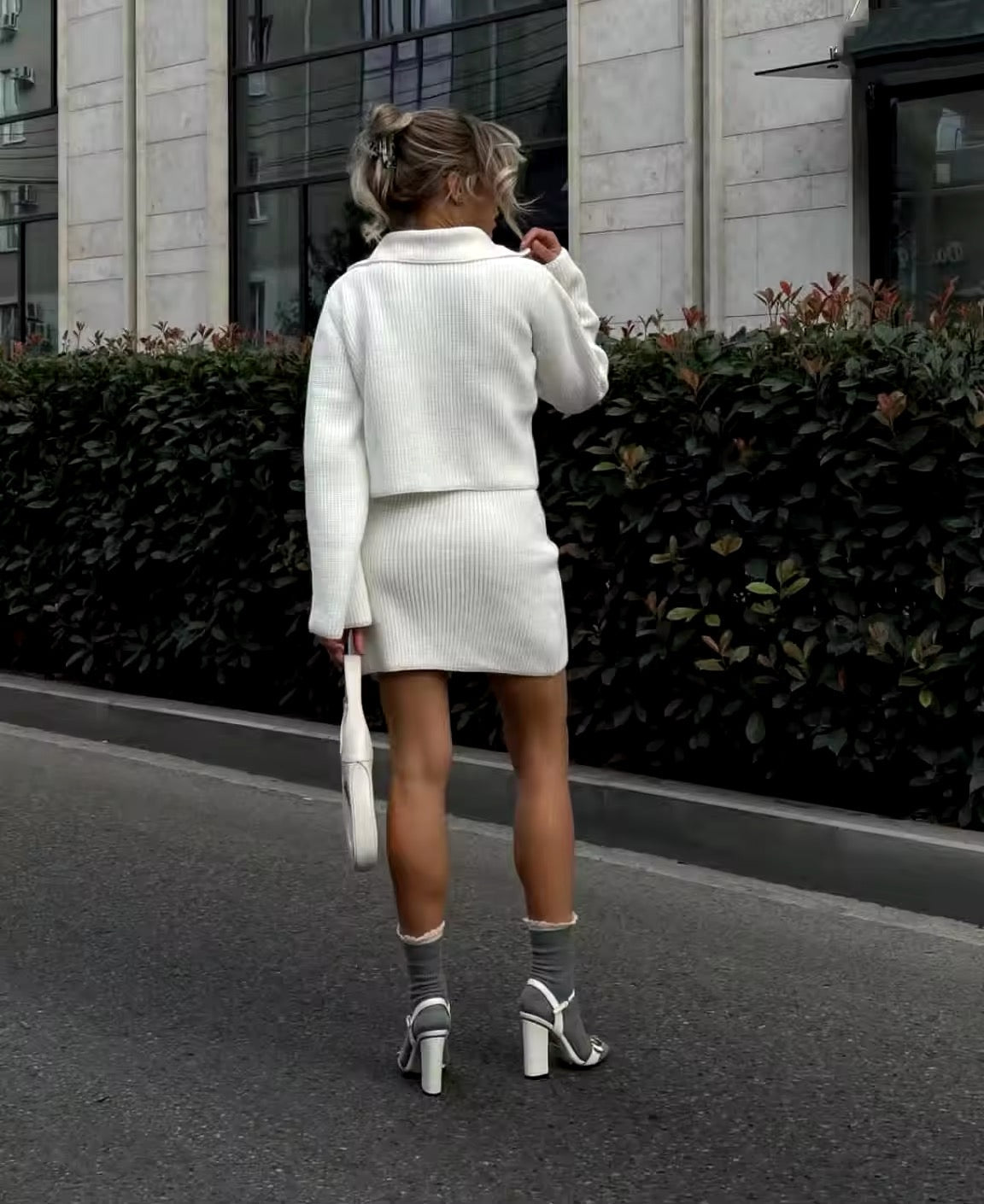 Natasja Knit Co-ord Set | Dames knit set met cardigan en rokje in casual chic stijl