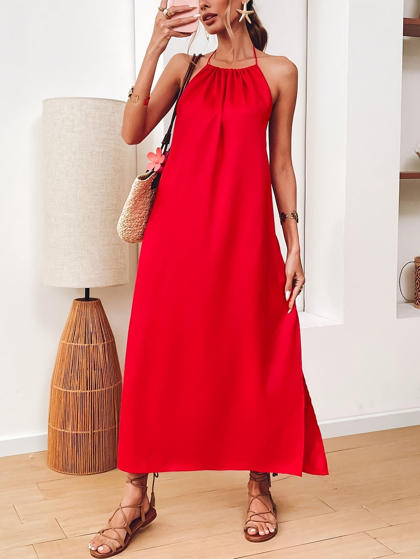 Velice | Elegante Zomerse Halterjurk met Open Rug