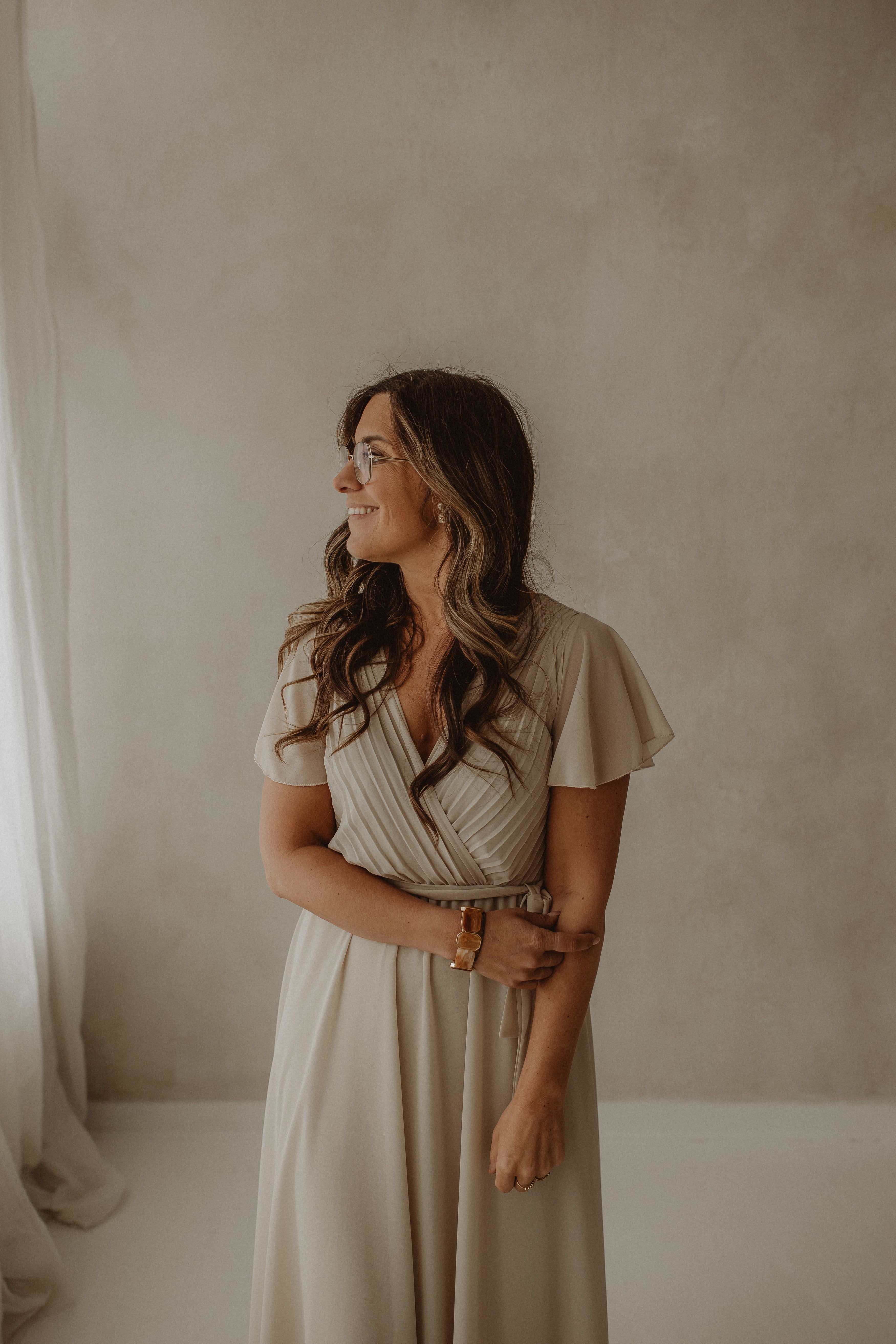 Aletta | Damesjurk met Elegante Snit en Luchtige Stof – Perfect voor Feestjes en Zomeravonden