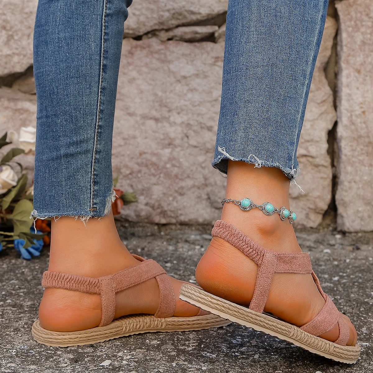 Dames sandalen met espadrille platform en verstelbare bandjes voor zomerse casual stijl