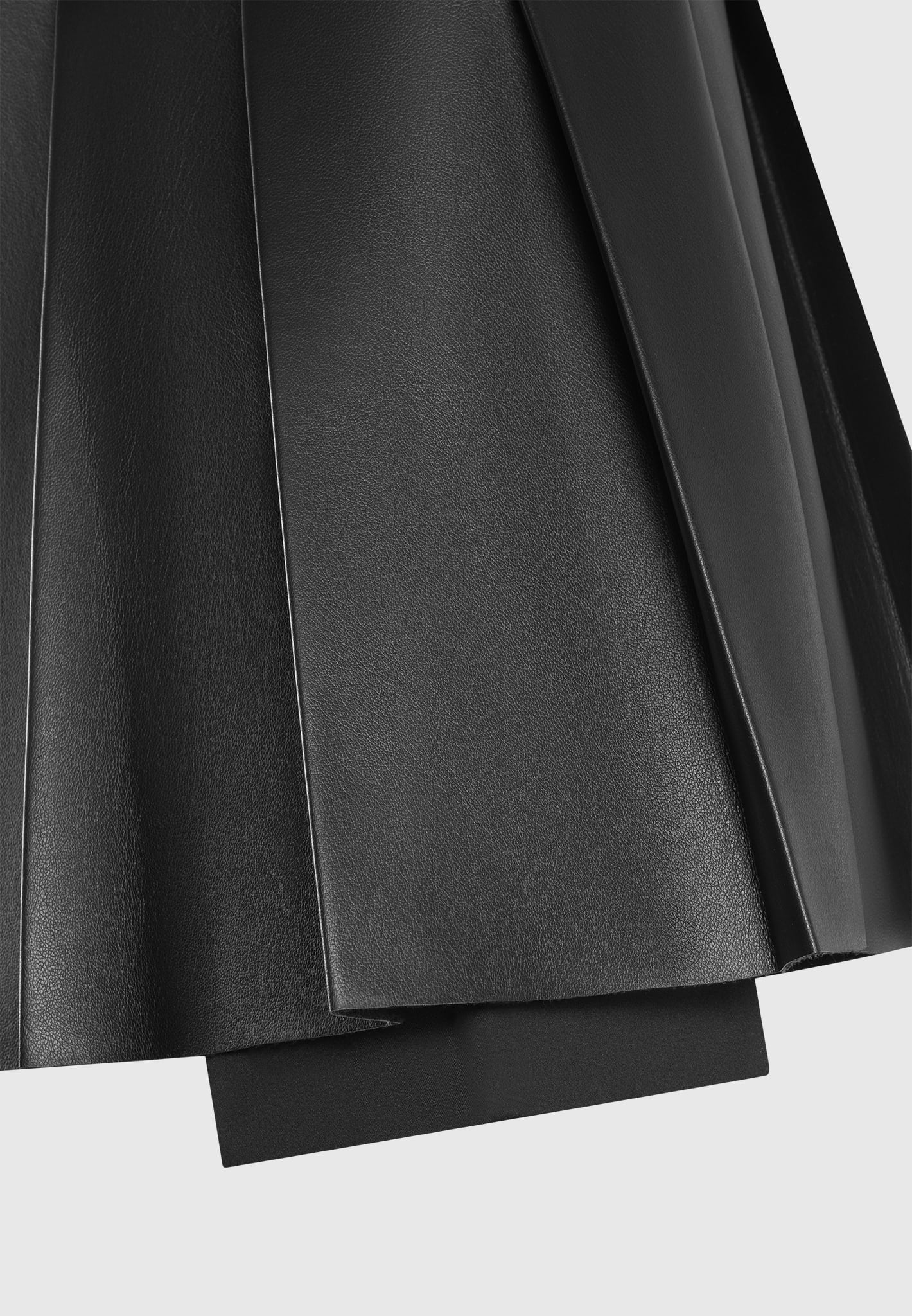 Leren skort dames | Zwarte geplooide skort met elegante uitstraling