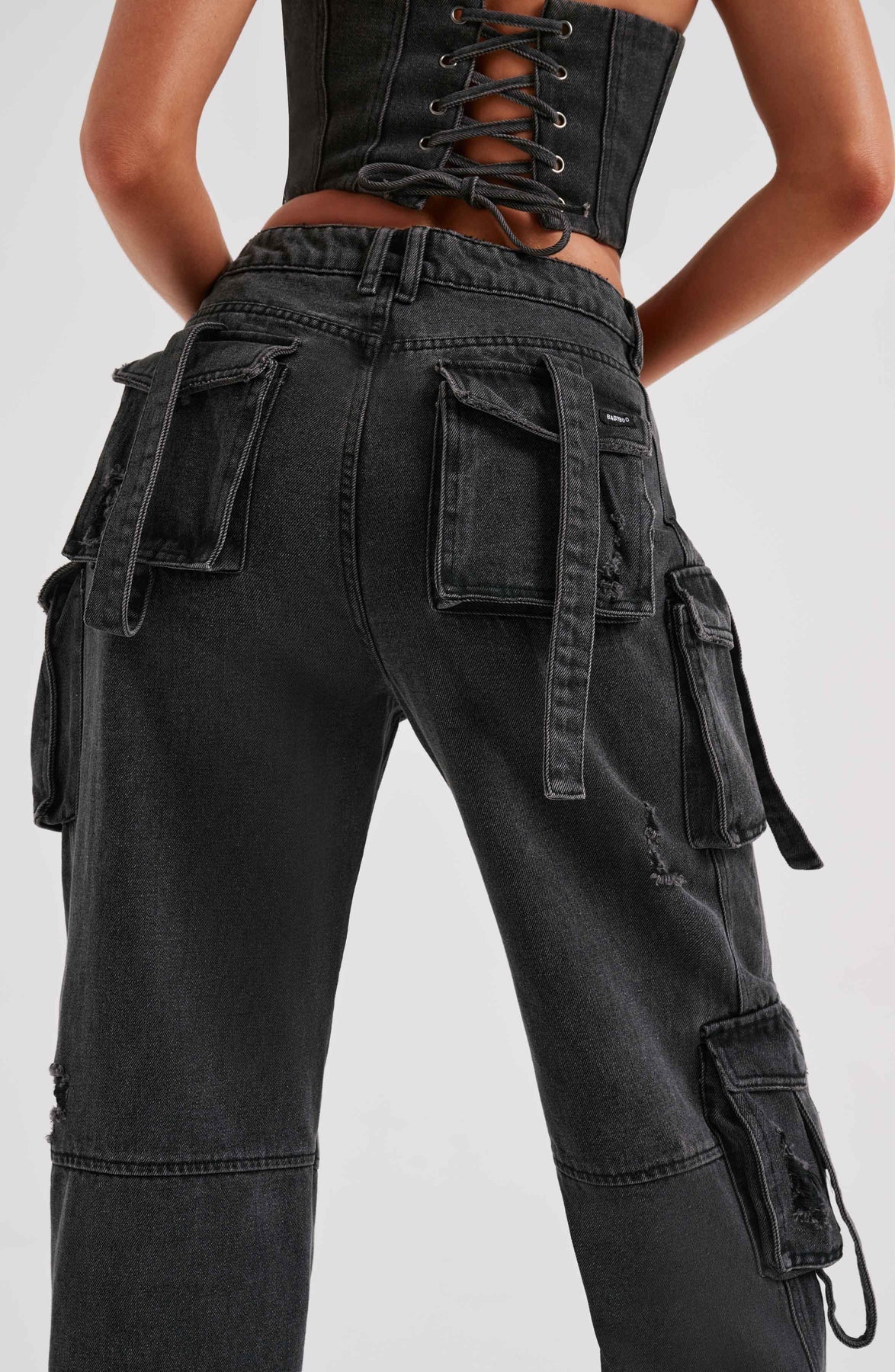 Febe | Dames Denim Corset & Cargobroek Set – Gestructureerde Silhouet en Utilitaire Details