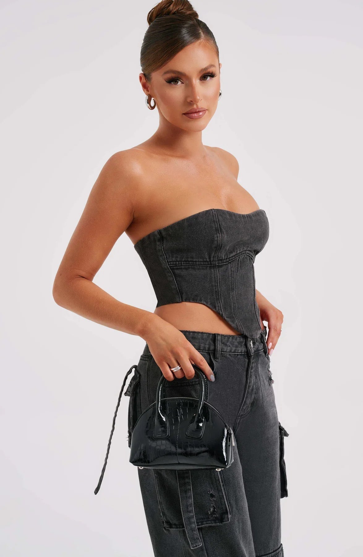 Febe | Dames Denim Corset & Cargobroek Set – Gestructureerde Silhouet en Utilitaire Details