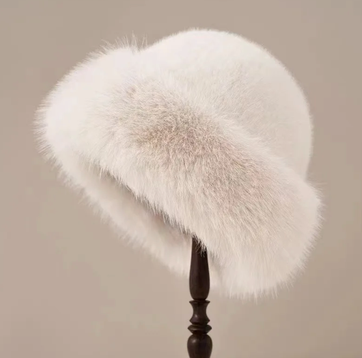 Daphne Muts | Dames wintermuts met luxe vachtvoering en elegante pasvorm