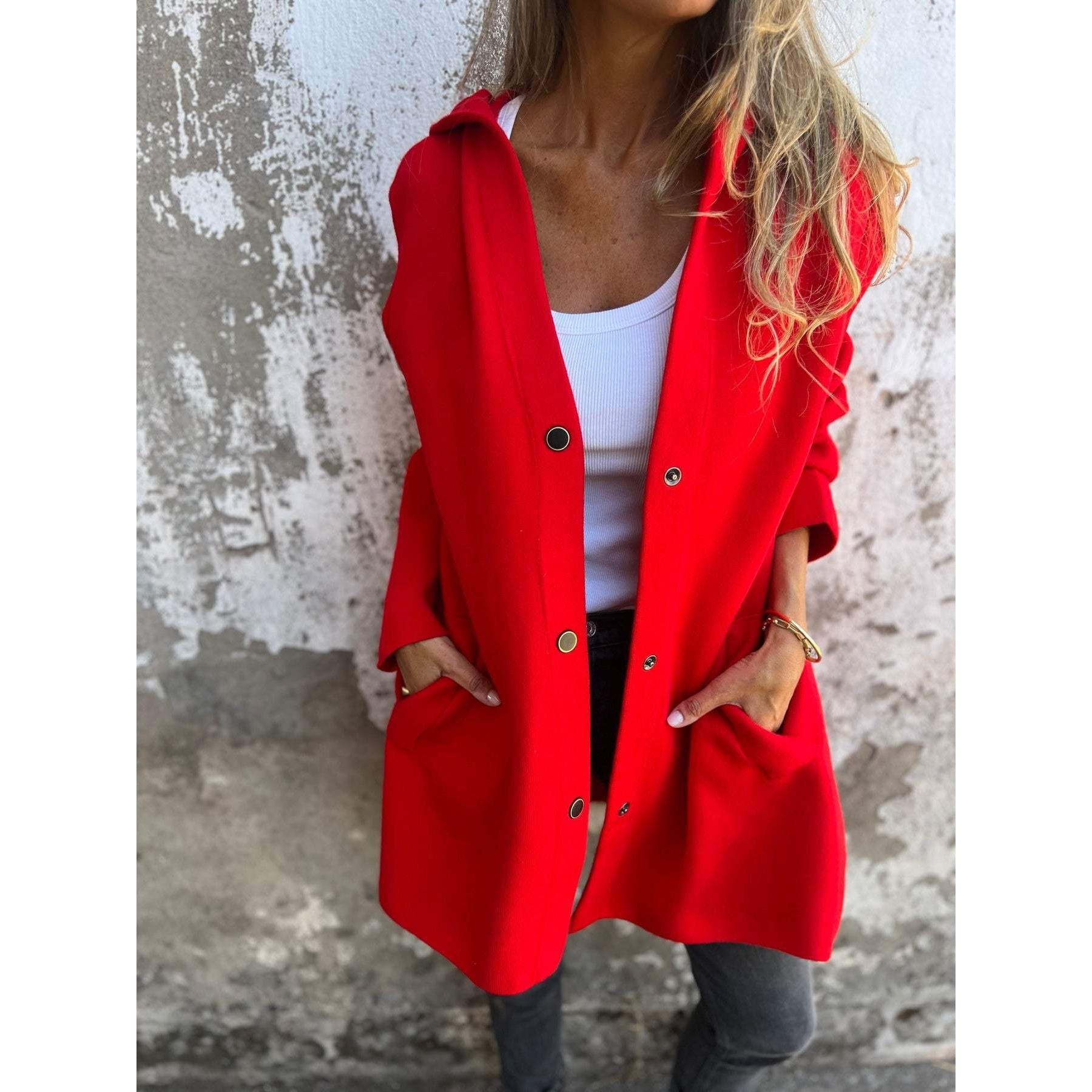 Herfstjas | Dames tussen jas met strakke lijnen en tijdloos design
