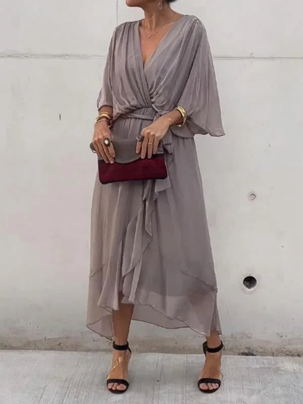 Louisa – Chiffon jurk met v-hals