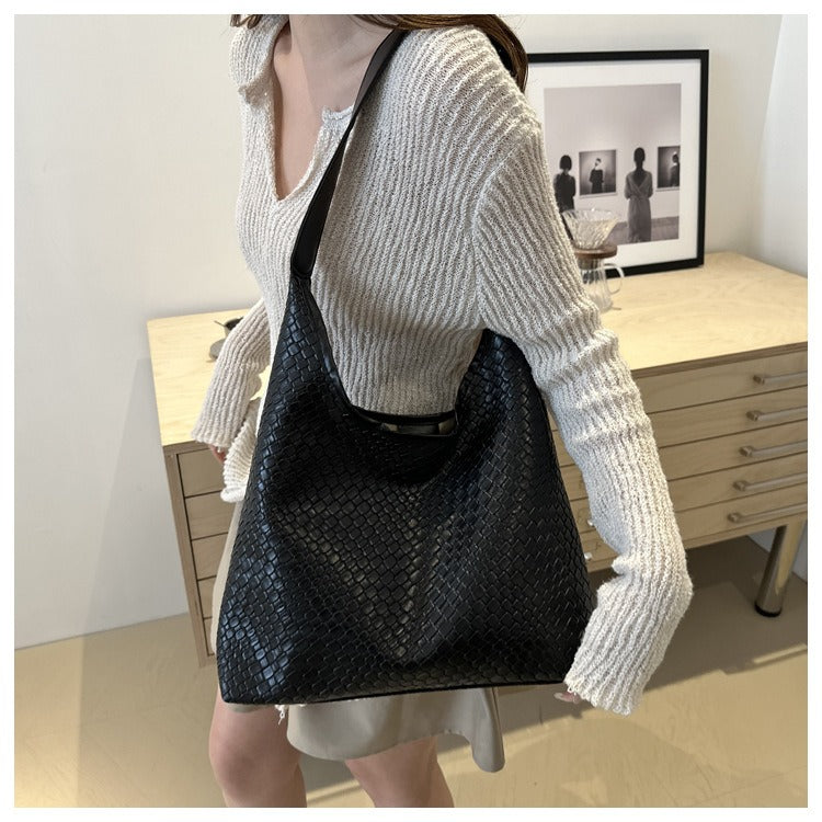 Benita Geweven Tas | Vegan Schoudertas met Pouch