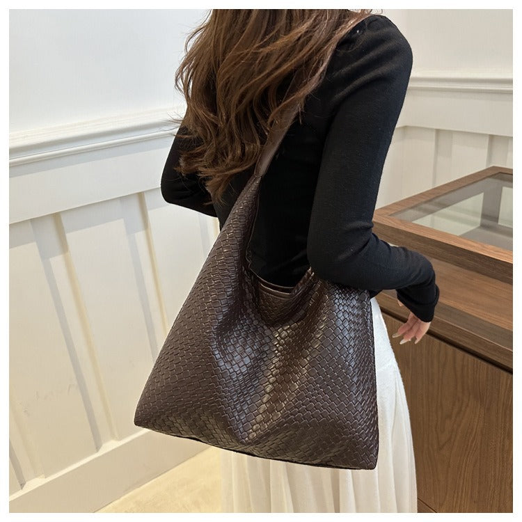 Benita Geweven Tas | Vegan Schoudertas met Pouch