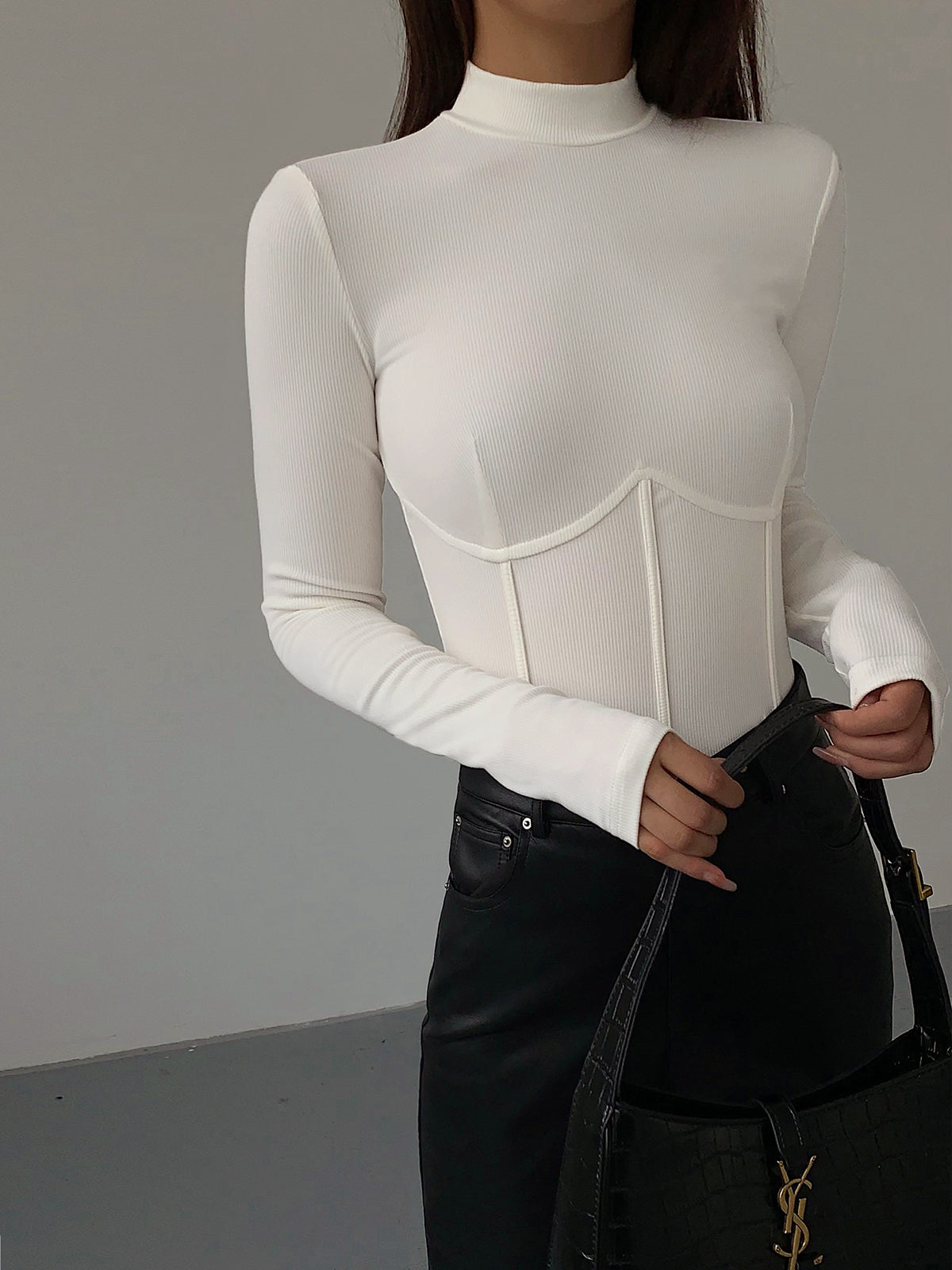 Lucy - Slim T-shirt met Nephals en Bies