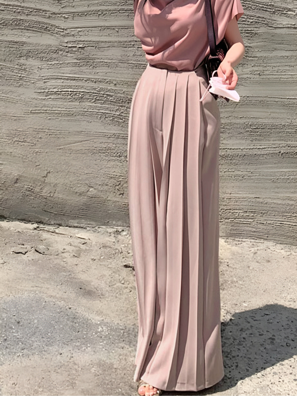 Megan Geplooide Hoge Taille Broek | Dames Broek met Wijde Pijpen en Elegante Pasvorm