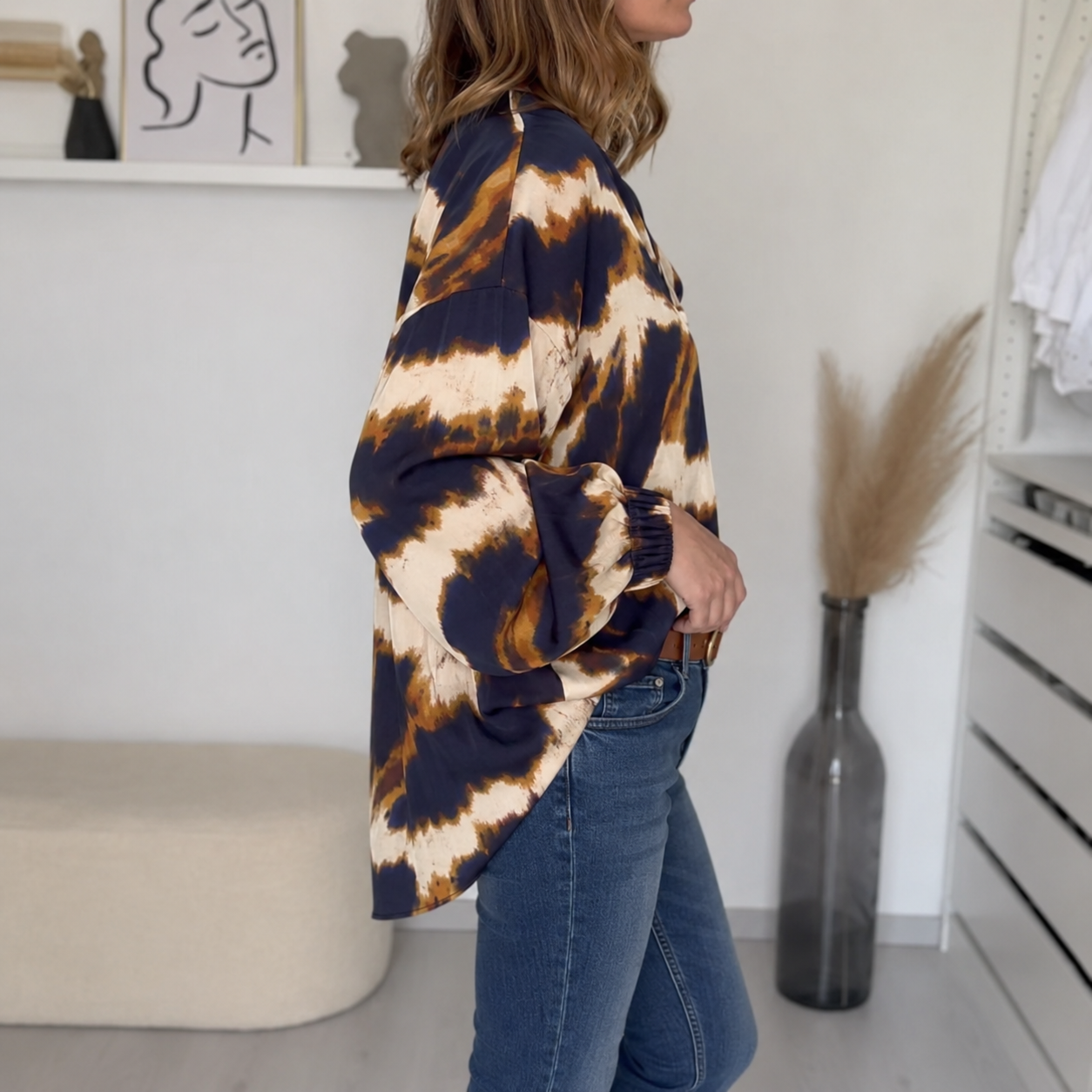 Dames Getailleerde Blouse – Met Knopen, Geschikt voor Werk en Dagelijks Gebruik