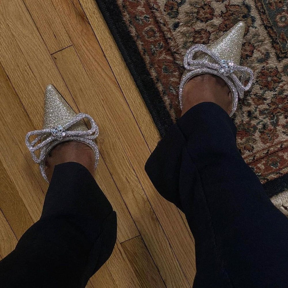 Nadia | Dames hakken met kristallen strik en wrap-around design