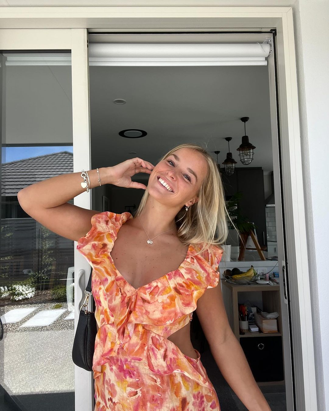 Zomerjurk Dames – Oranje Cut-Out Stijljurk met Patronen voor Zomerse Gelegenheden