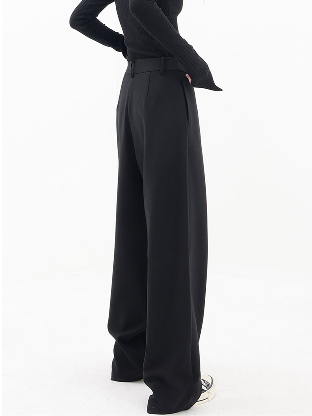 Penelope - Asymmetrische Gelaagde Wijde Broek met Knopen