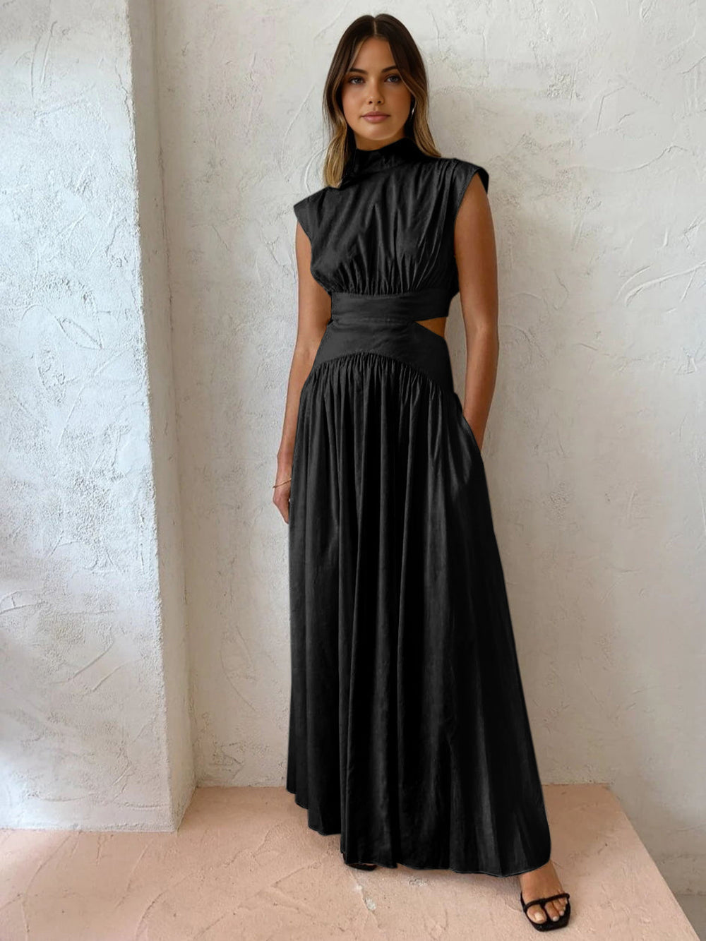 Polina - Lange Mock Neck Cut Out Jurk