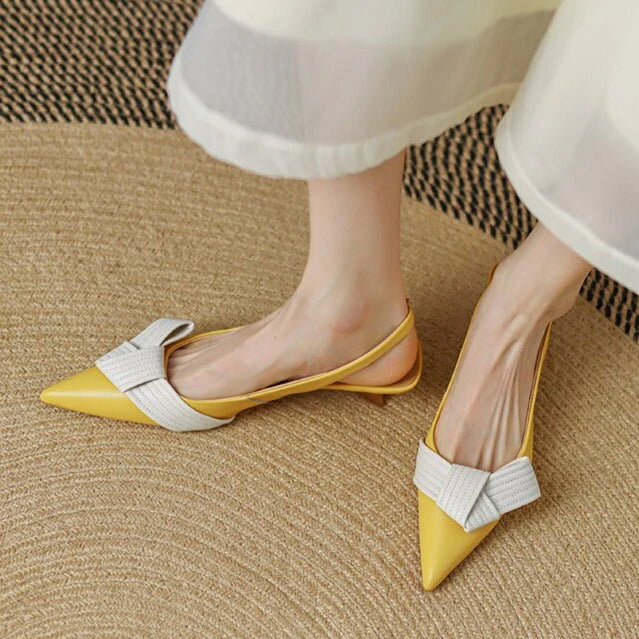 Slingback pumps met spitze neus