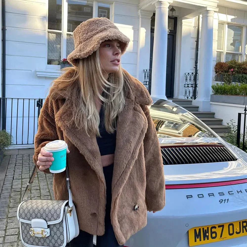 Stijlvolle korte teddyjas