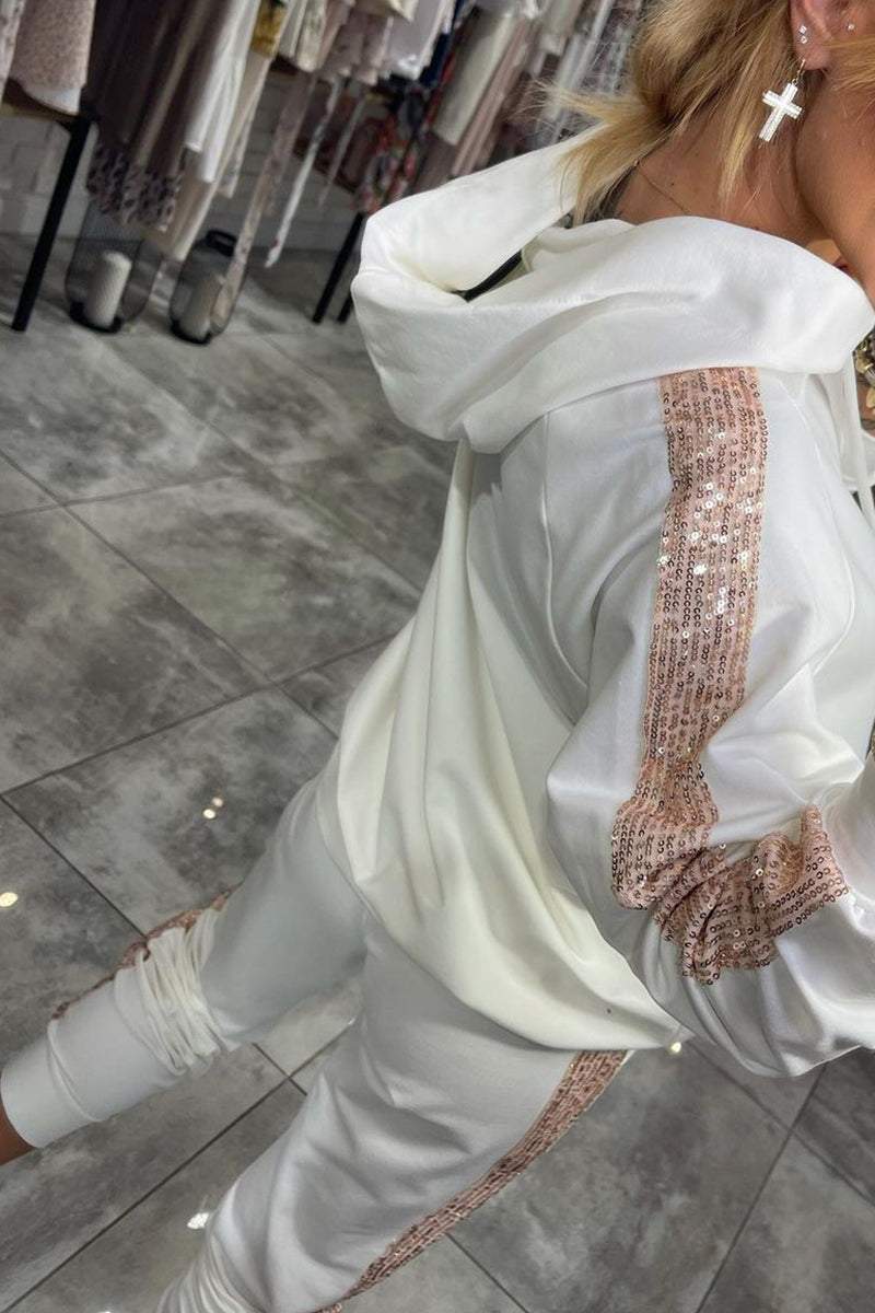 Tammie dames set | Comfortabele hoodie en broek met glitterdetail in herfstkleuren