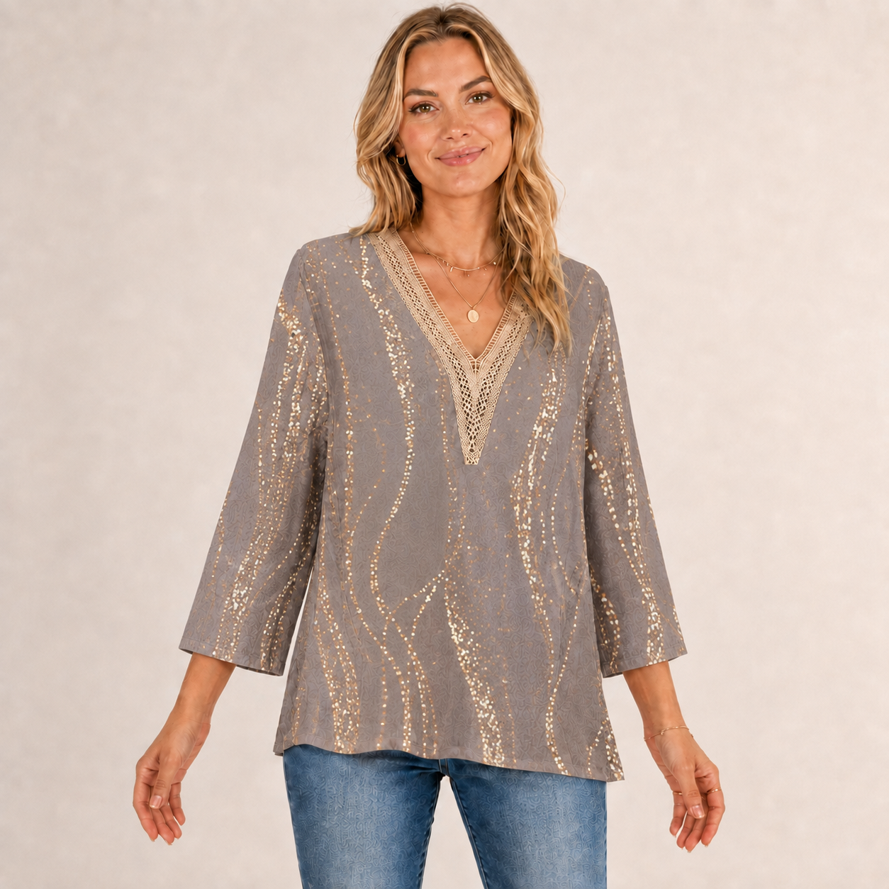 Della | Damesblouse met elegante pasvorm en duurzame stof voor tijdloze stijl