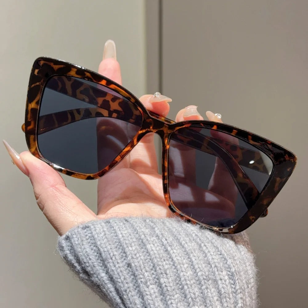 Dames zonnebril met cat-eye design – retro stijl en UV400-bescherming voor een elegante zomerlook