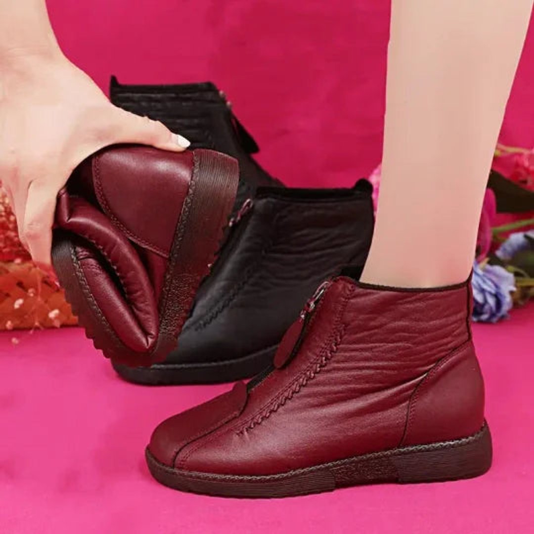 Women's Fleece-Lined Zip-Up Slip-Resistant Leather Ankle Boots