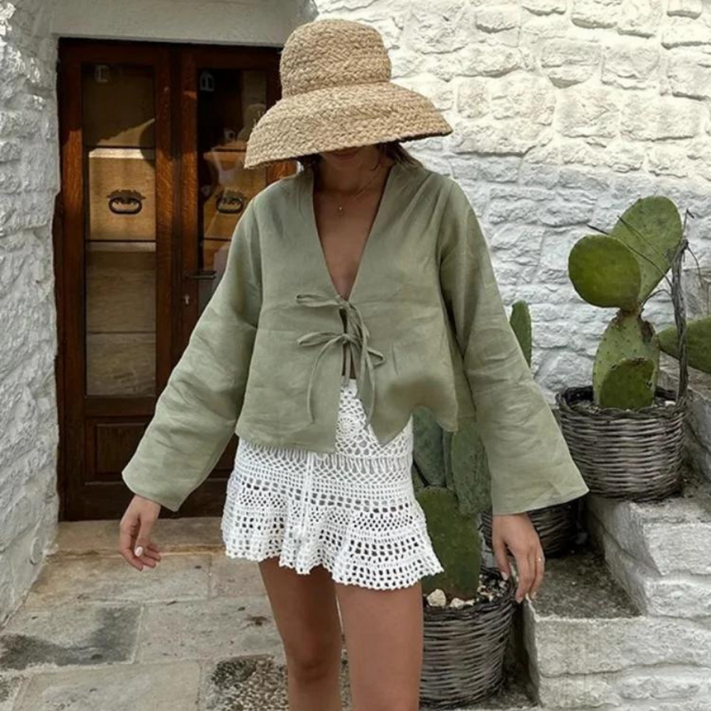 Lizzy- Top met Koordsluiting En Luchtige Mouwen