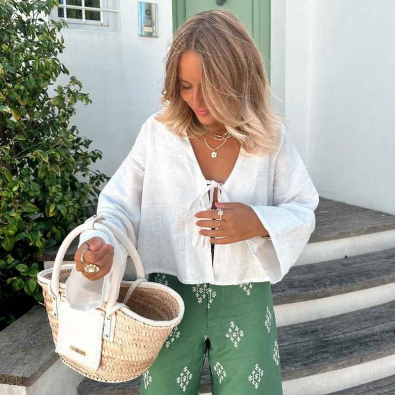 Lizzy- Top met Koordsluiting En Luchtige Mouwen