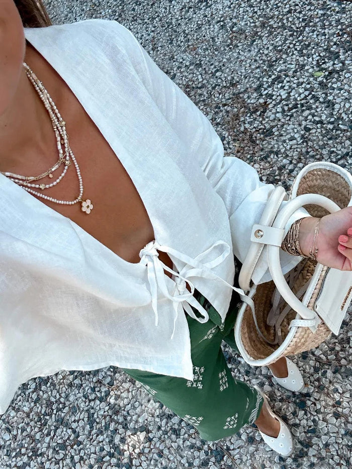 Lizzy- Top met Koordsluiting En Luchtige Mouwen