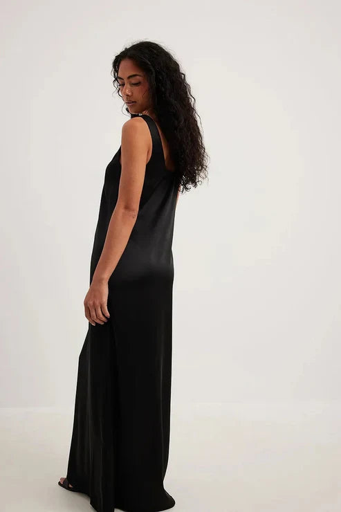 Stijlvolle Zwarte Jurk | Lola