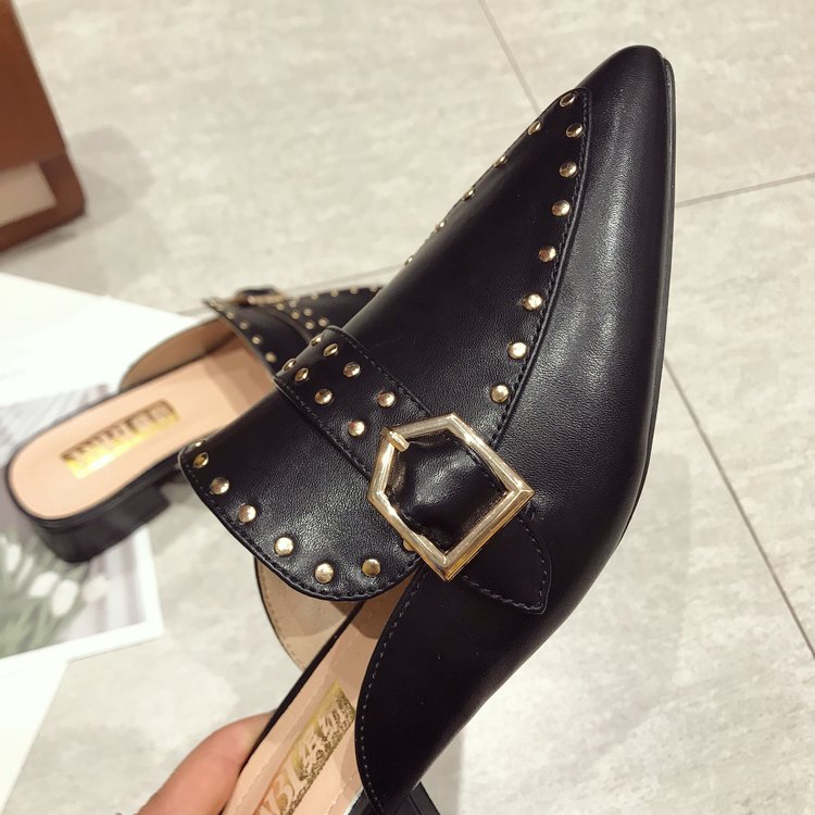 Stijlvolle Muiltjes met Lage Vierkante Hak en Studs voor Dames – Comfortabel Schoeisel voor Dagelijkse Mode – Trendy Zomerschoenen