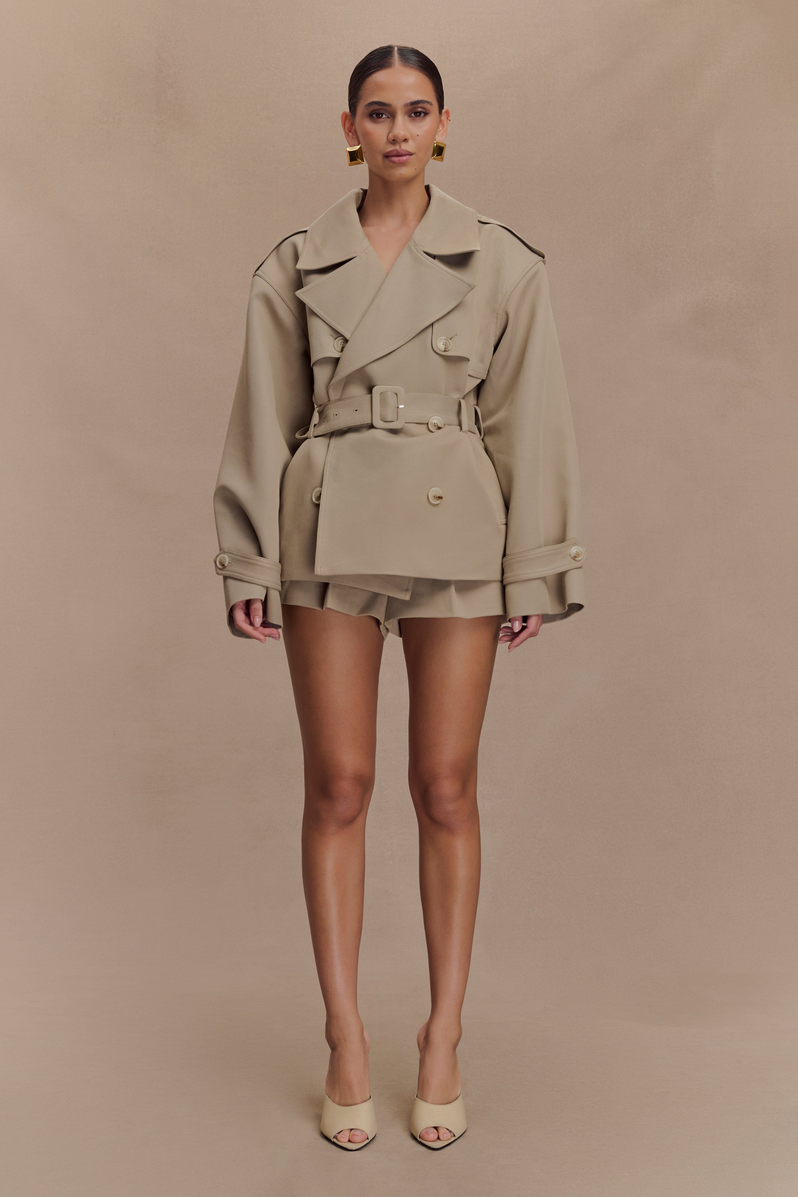 Elsje | Dames Korte Trenchcoat – Tailored Design met Ceintuur en Klassieke Details