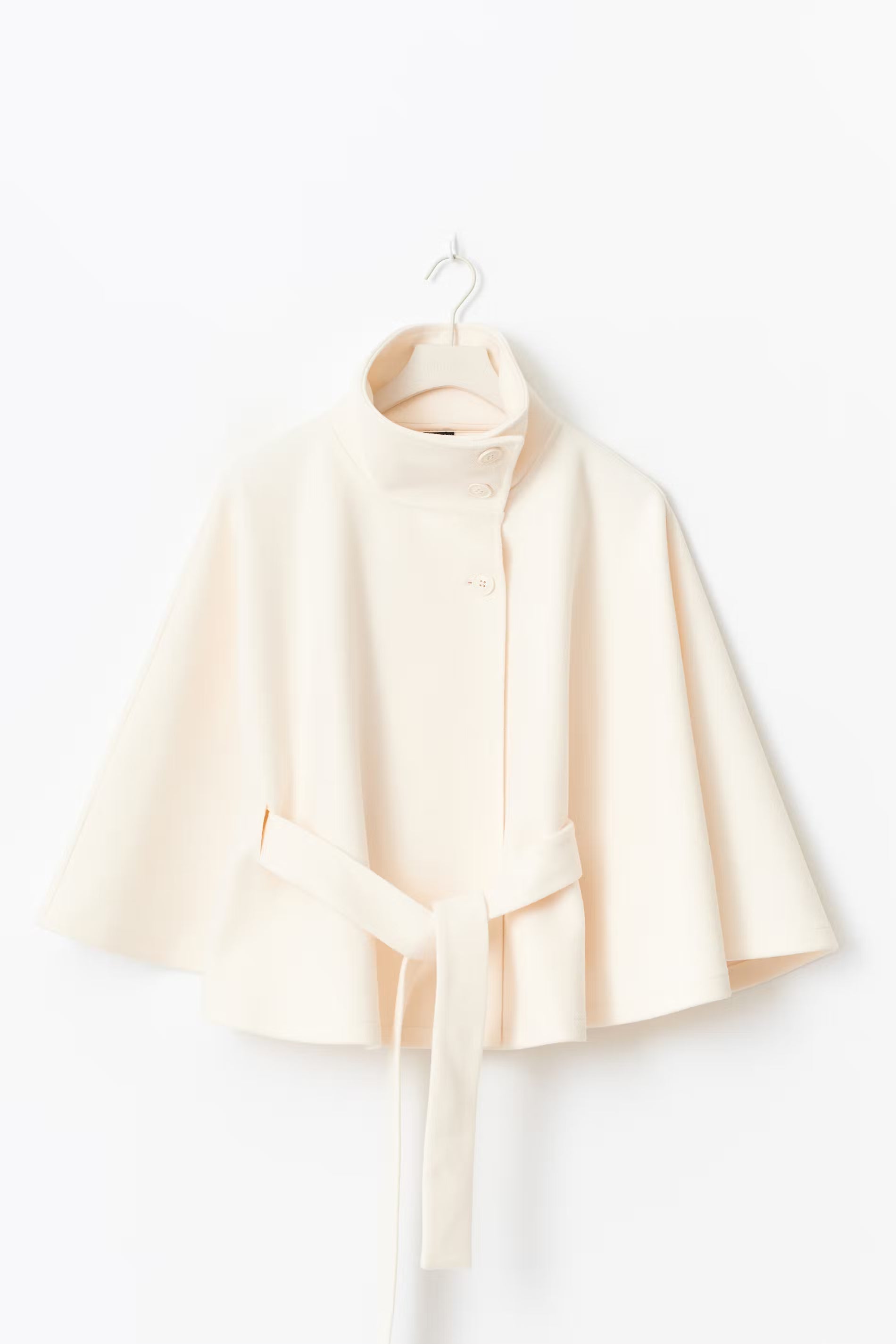 Clara Cape Capejas | Dames jas met cape-mouwen, hoge kraag en ceintuur