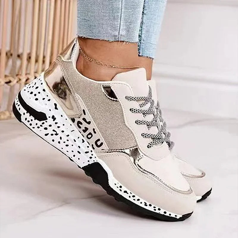 Babine | Dames Sneakers – Lichtgewicht Platform Sneakers met Ademend Mesh en T-Strap Design