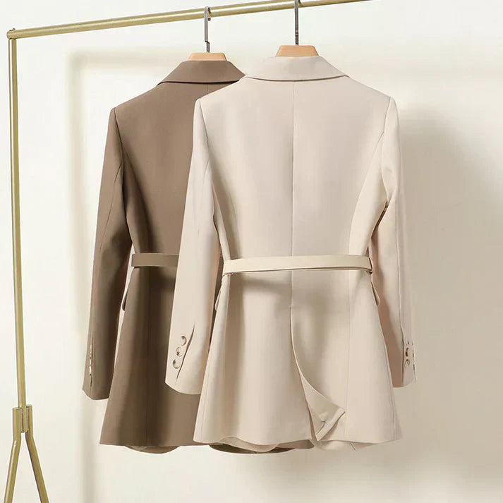 Elena Blazer | Dames Blazer met Taille Riem en Tijdloos Design