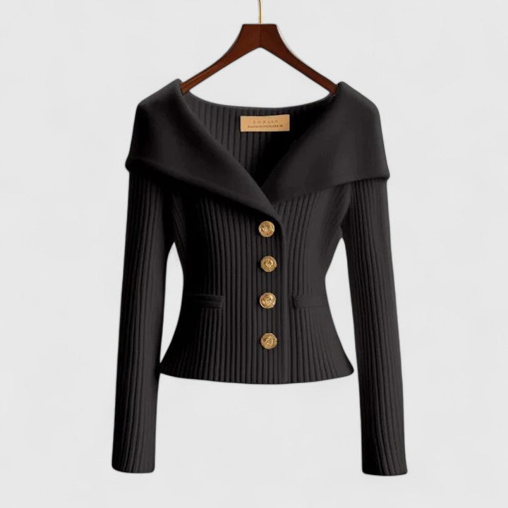 Dames herfsttrui met off-shoulder kraag en gouden knopen – zacht &amp; elegant