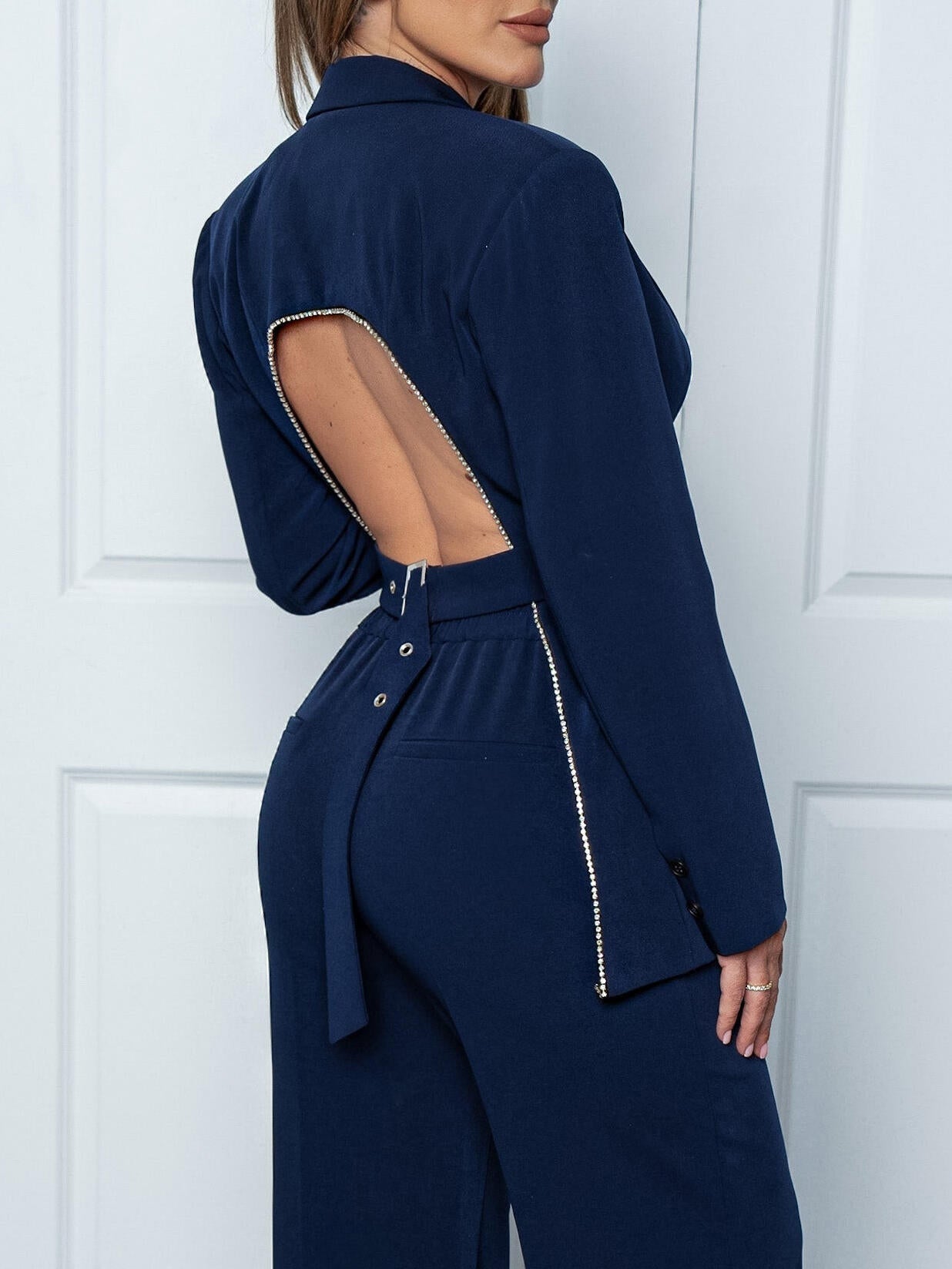 Statement Blazer | Dames blazer met open rug in donkerblauw en elegante pasvorm