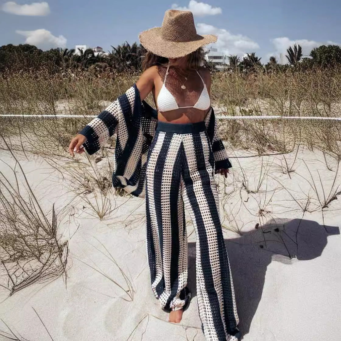Betty | Dames Set – V-hals Shirt en Wijde Broek – Luchtige Open Knit, Losse Pasvorm