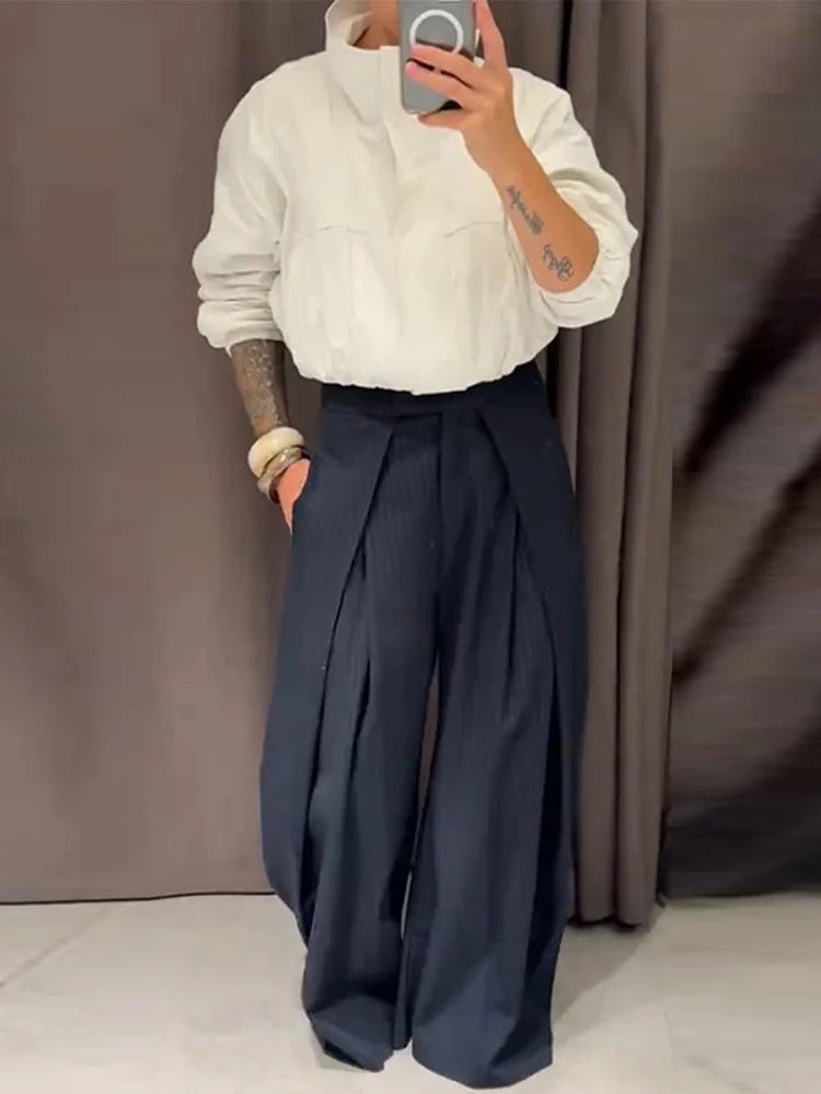 Maud Striped Trousers | Dames broek met strepen en modern baggy design