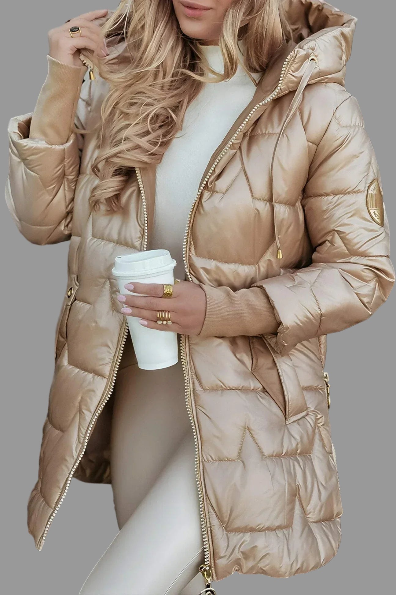 Dames Gewatteerde Winterjas met Capuchon – Zwart, Warm en Waterafstotend voor Koude Dagen