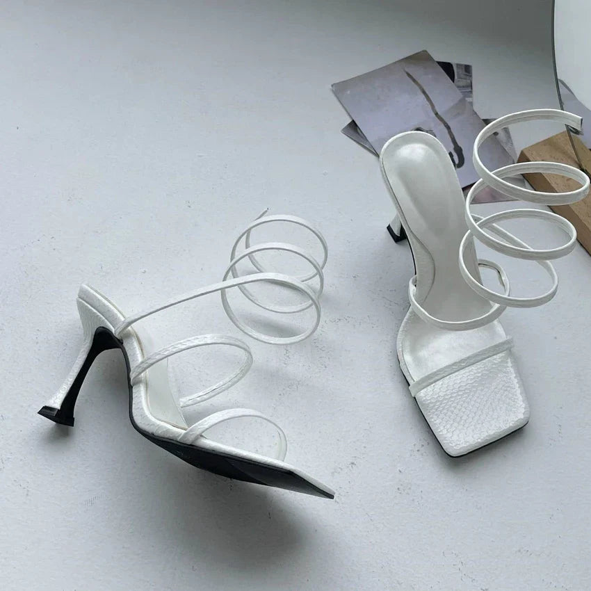 Luxe dames sandalen met hak en banjes