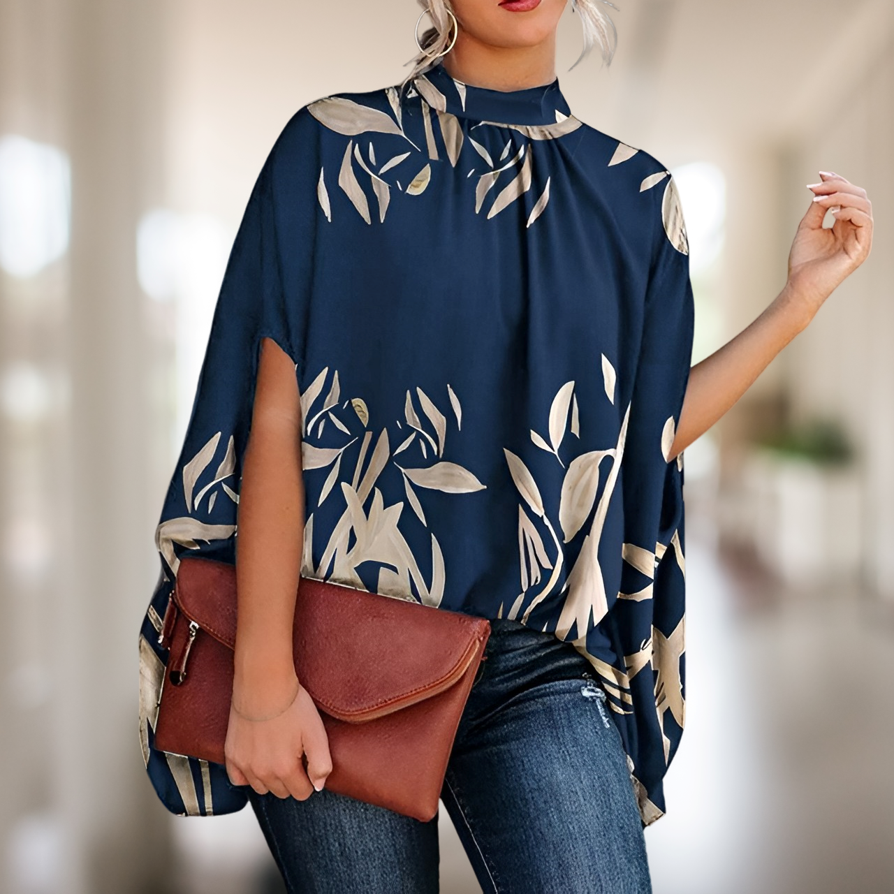Alana - Elegant Vormgegeven Blouse Met Flair Voor Stijlbewuste Vrouwen