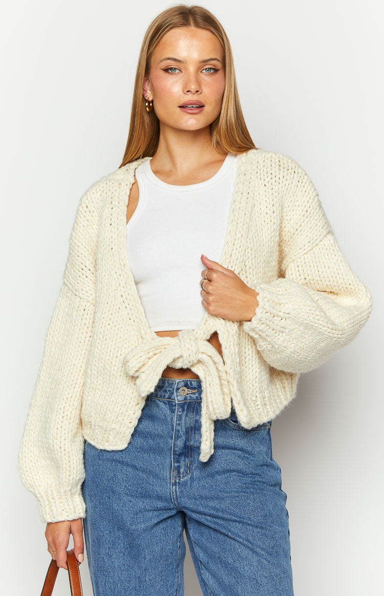 Celeste Cardigan Knit | Dames gebreid vest met striksluiting en luxe breisteek