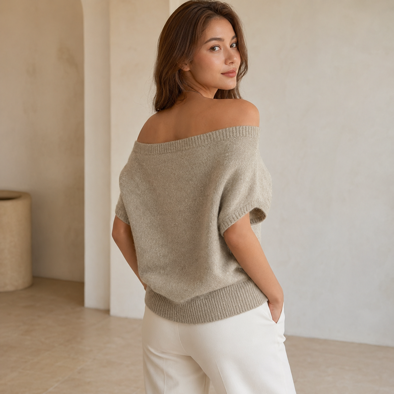 Tove| Off-shoulder top