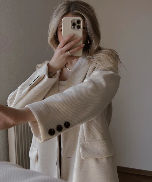 Beige ruimvallende blazer