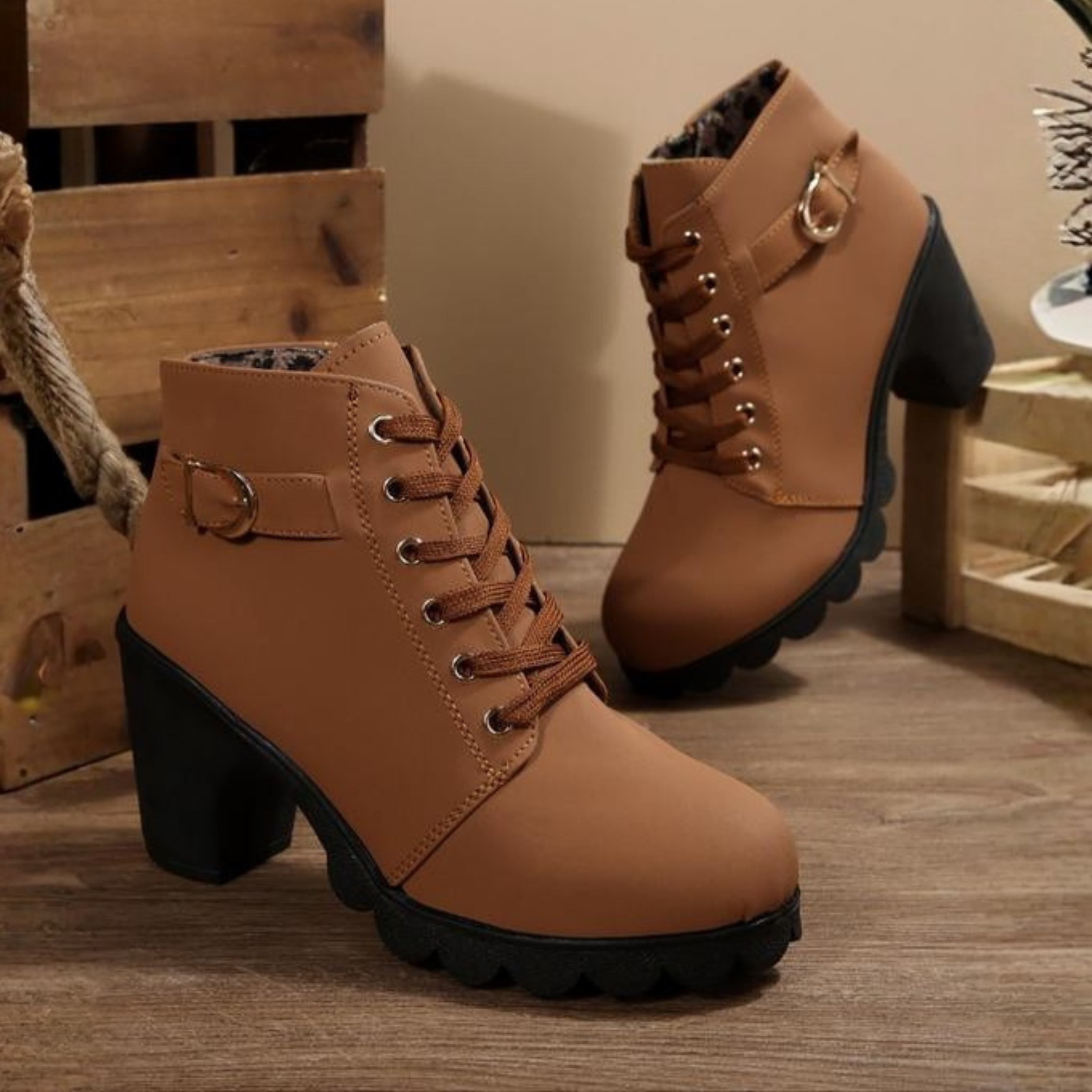 Dames Veterlaarzen met Blokhak en Gespdetail